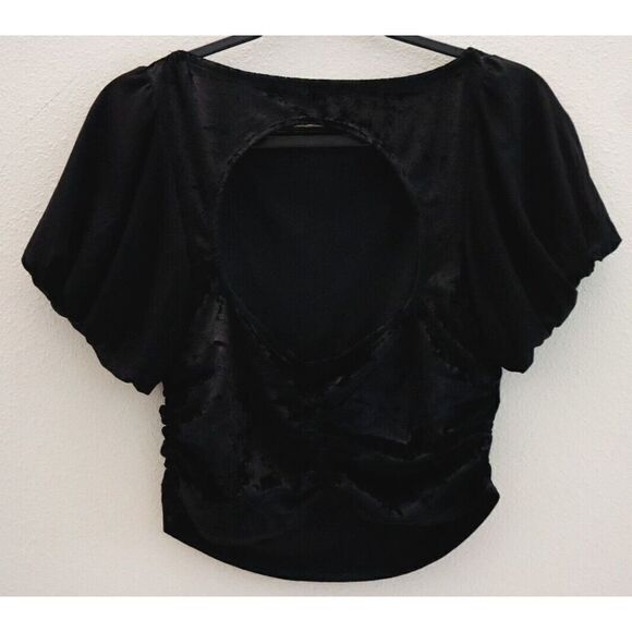 Free People Intimately OB1589236 Women's Sz S Black Velvet Cut-Out Back Crop Top - Picture 2 of 13